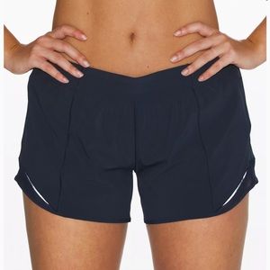 LULULEMON 4” Hotty Hot Shorts